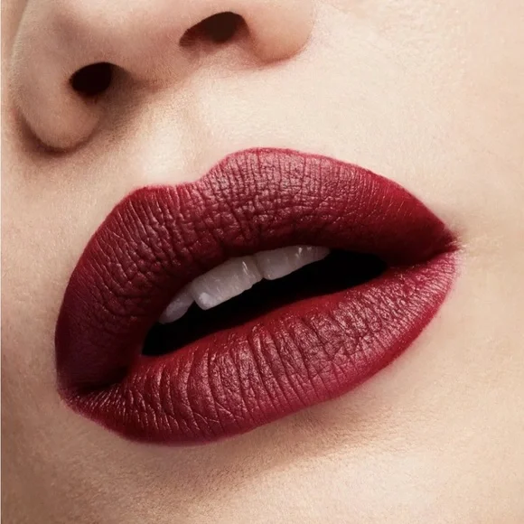 MAC MACximal Lipstick in DIVA - Deep Burgundy NIB - Picture 6 of 6